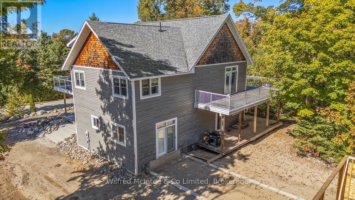 545 Eckford Avenue, Saugeen Shores, Ontario  N0H 2L0 - Photo 29 - X12439248