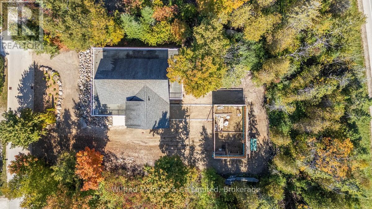 545 Eckford Avenue, Saugeen Shores, Ontario  N0H 2L0 - Photo 32 - X12439248