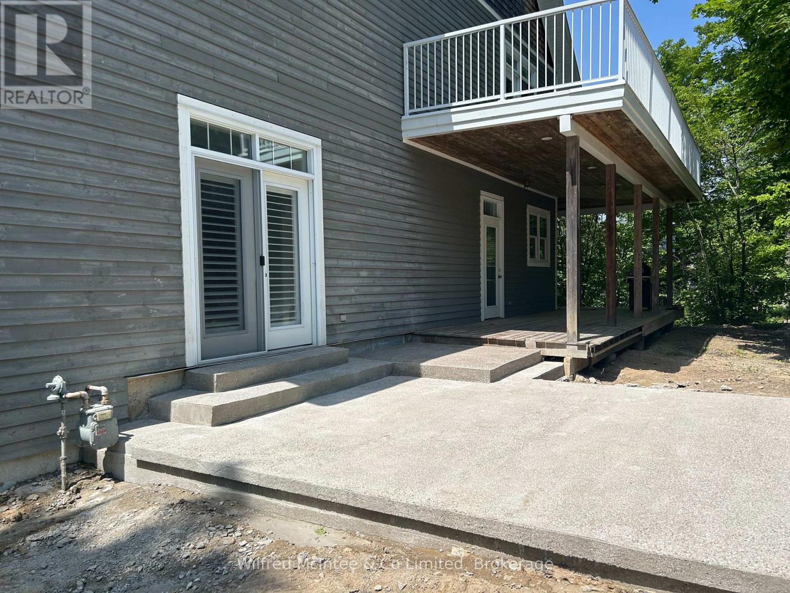 545 Eckford Avenue, Saugeen Shores, Ontario  N0H 2L0 - Photo 35 - X12439248