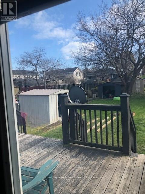 338 Smith Street, Central Elgin, Ontario  N5L 1C6 - Photo 16 - X12466164