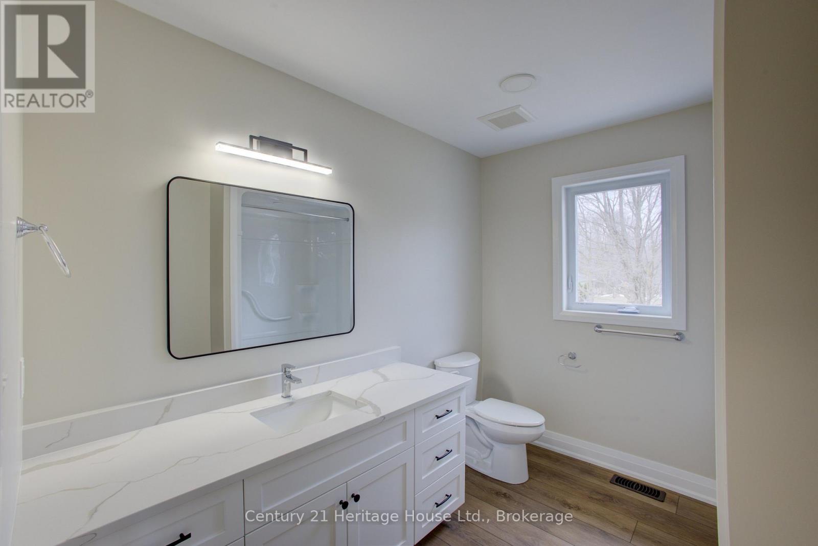4 - 229 Bruce Street S, West Grey, Ontario  N0G 1R0 - Photo 27 - X12468225