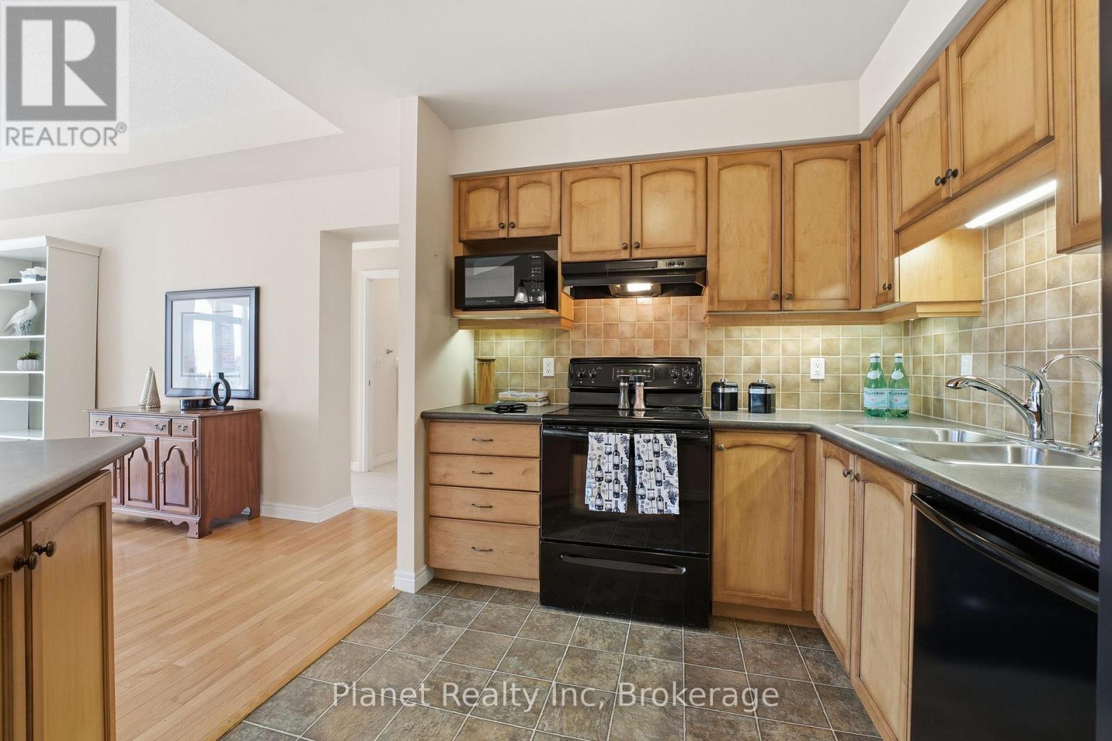 301 - 65 Bayberry Drive, Guelph, Ontario  N1G 5K8 - Photo 11 - X12567296