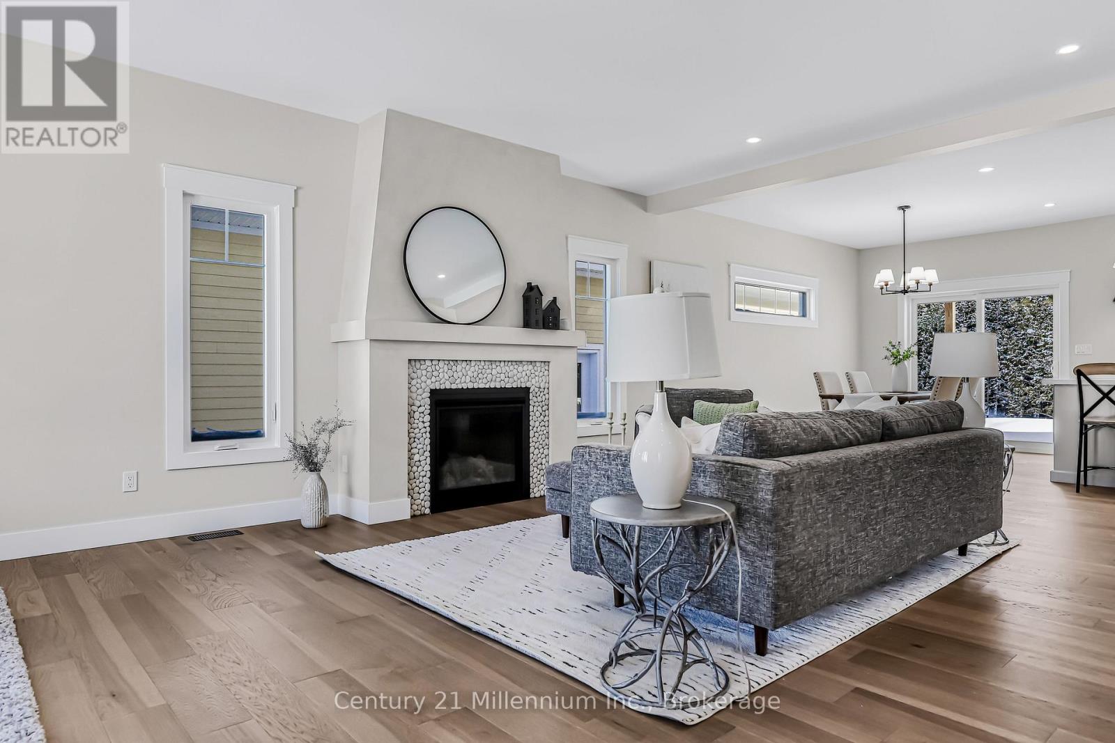 3 Grenville Street N, Saugeen Shores, Ontario  N0H 2L0 - Photo 3 - X12567566