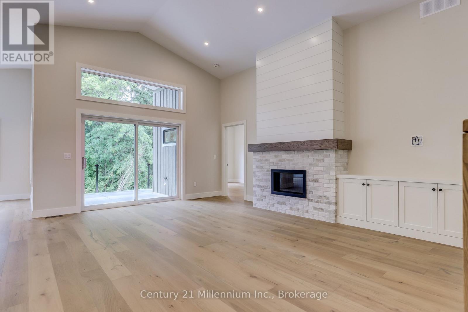 15 Grenville Street N, Saugeen Shores, Ontario  N0H 2L0 - Photo 11 - X12568882