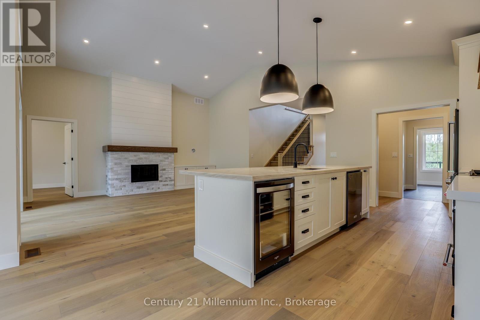 15 Grenville Street N, Saugeen Shores, Ontario  N0H 2L0 - Photo 18 - X12568882