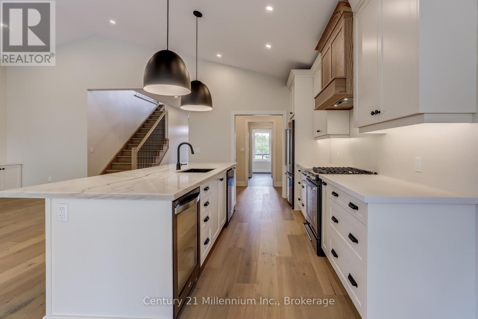 15 Grenville Street N, Saugeen Shores, Ontario  N0H 2L0 - Photo 20 - X12568882