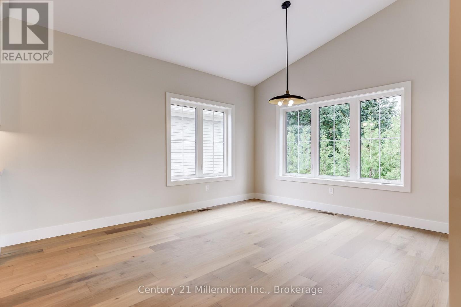15 Grenville Street N, Saugeen Shores, Ontario  N0H 2L0 - Photo 24 - X12568882