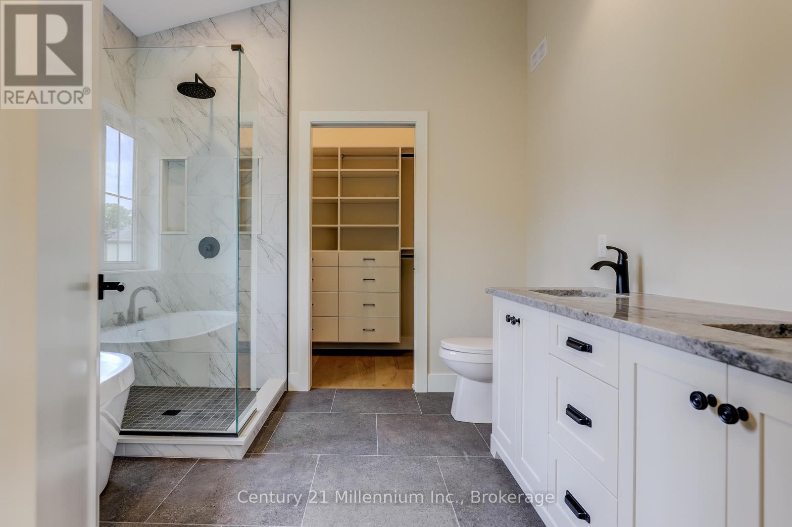 15 Grenville Street N, Saugeen Shores, Ontario  N0H 2L0 - Photo 34 - X12568882