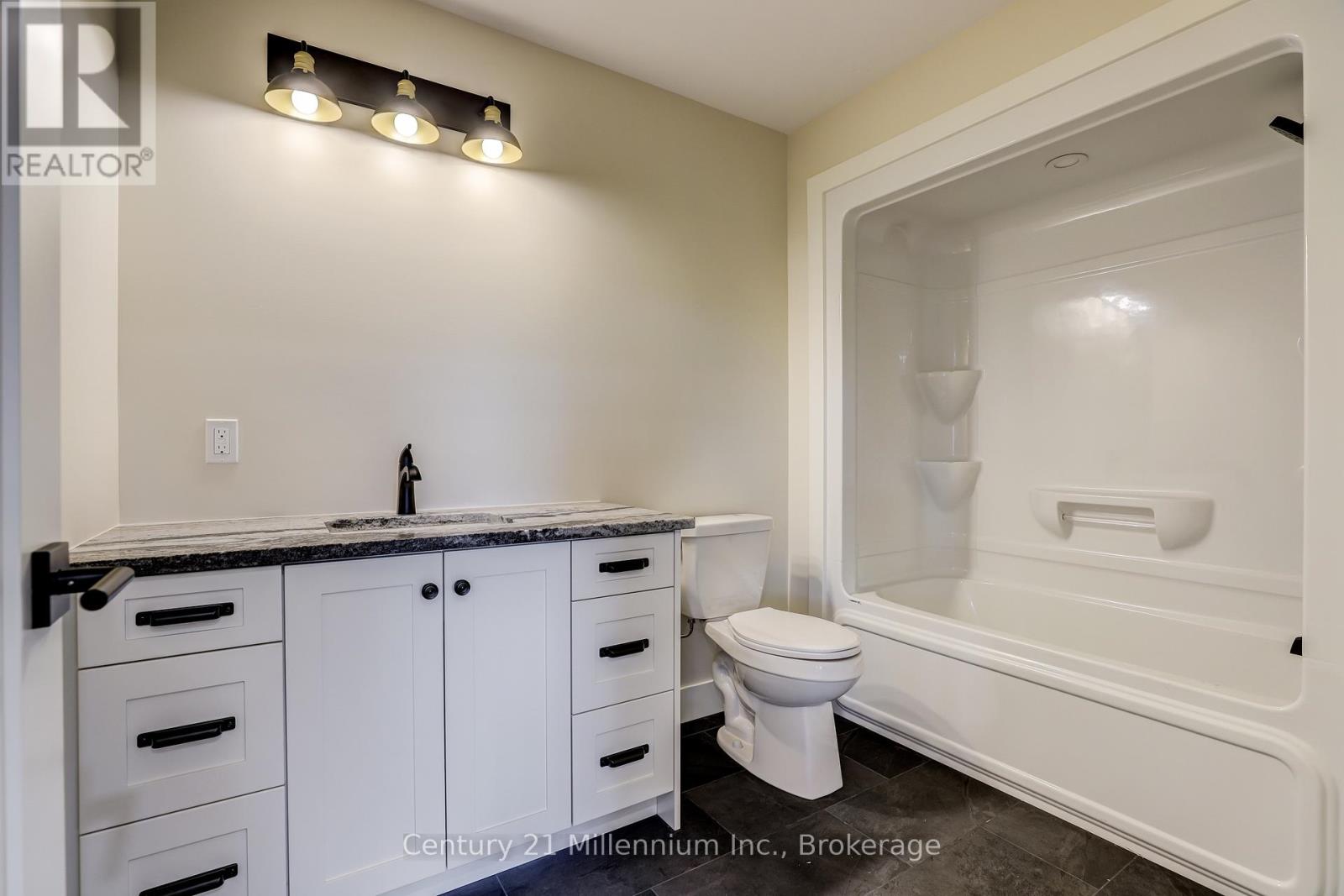 15 Grenville Street N, Saugeen Shores, Ontario  N0H 2L0 - Photo 45 - X12568882