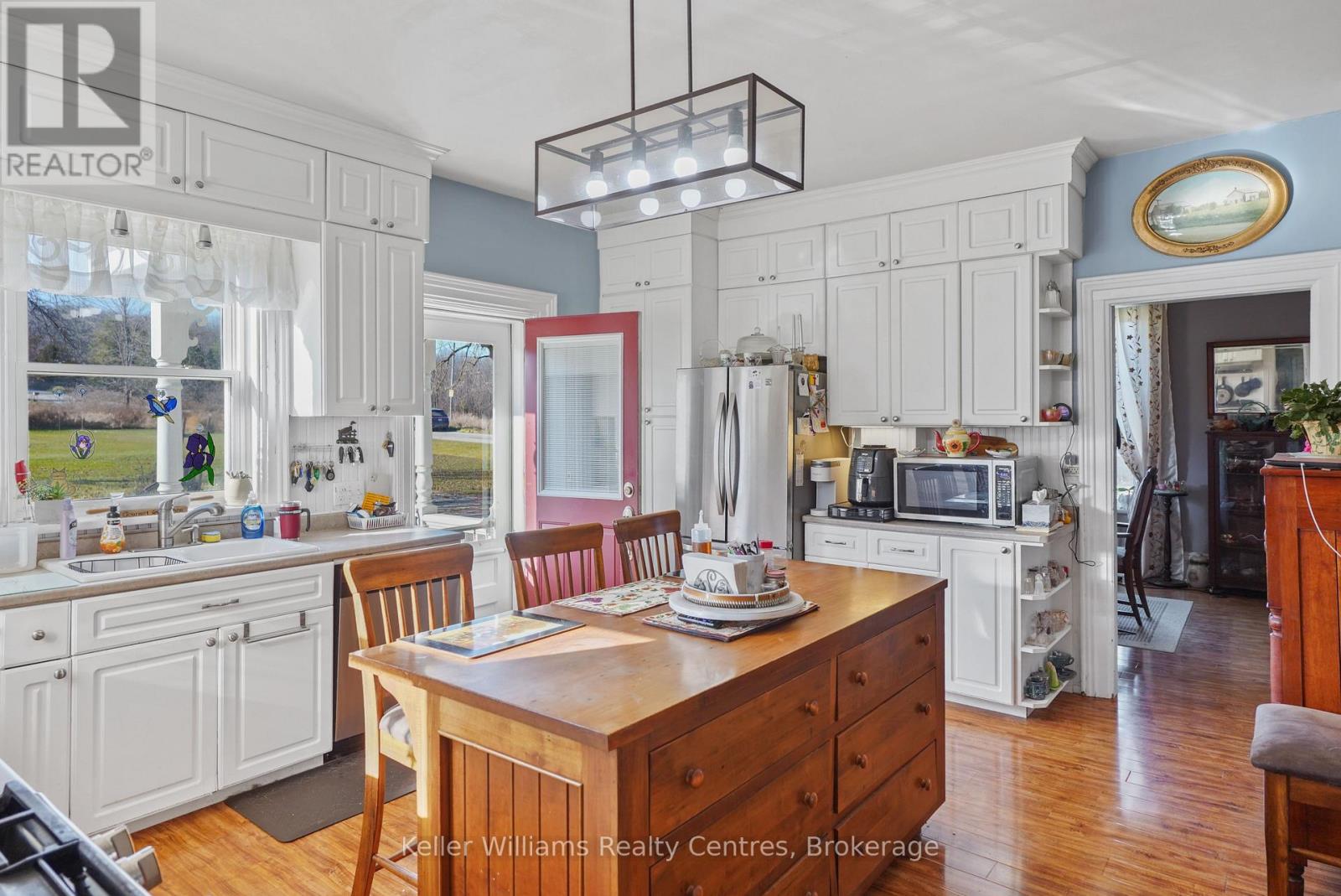 262884 Varney Road, West Grey, Ontario  N0G 1R0 - Photo 7 - X12569770