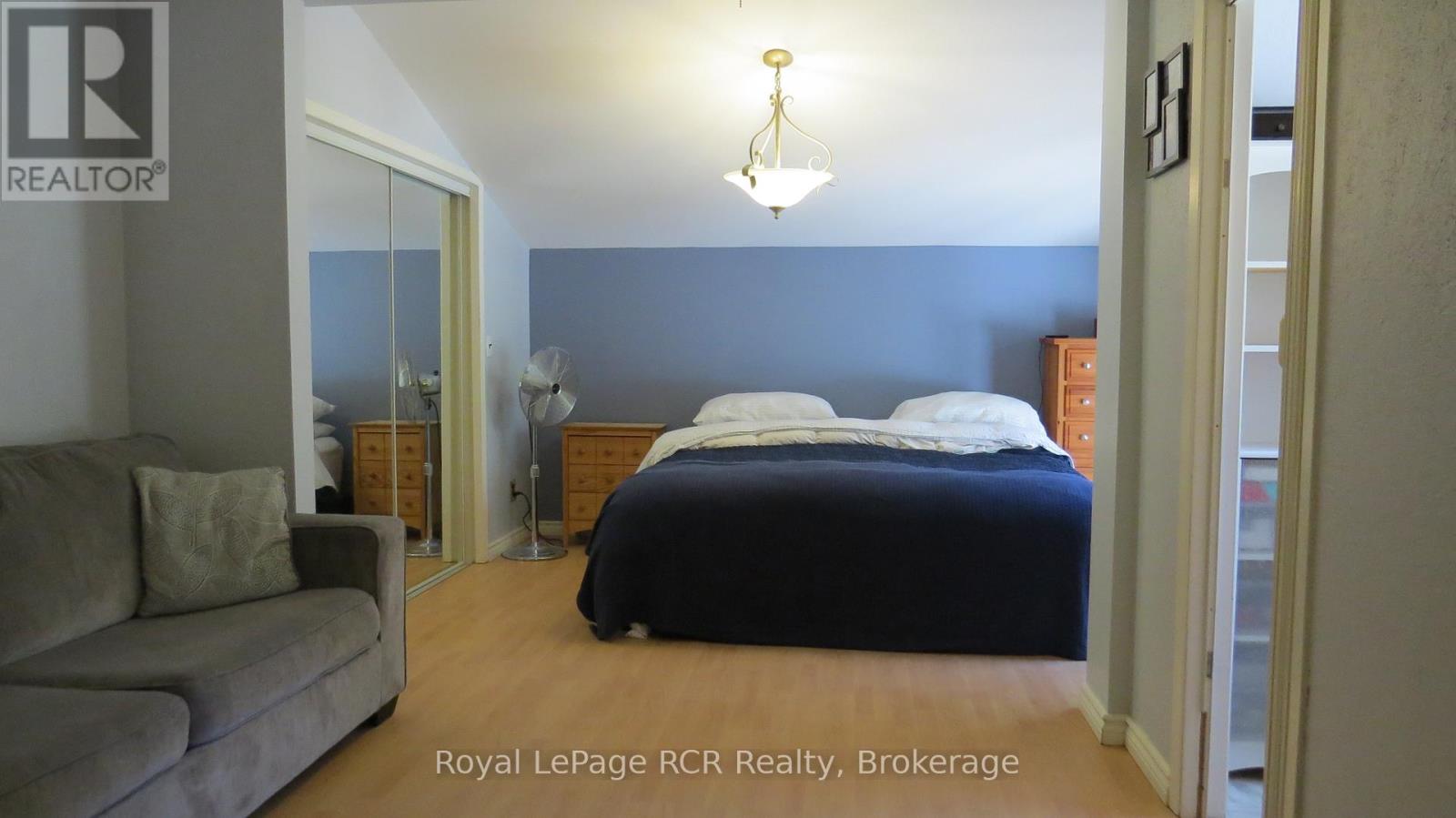 164 Edward Street, Saugeen Shores, Ontario  N0H 2L0 - Photo 37 - X12603674