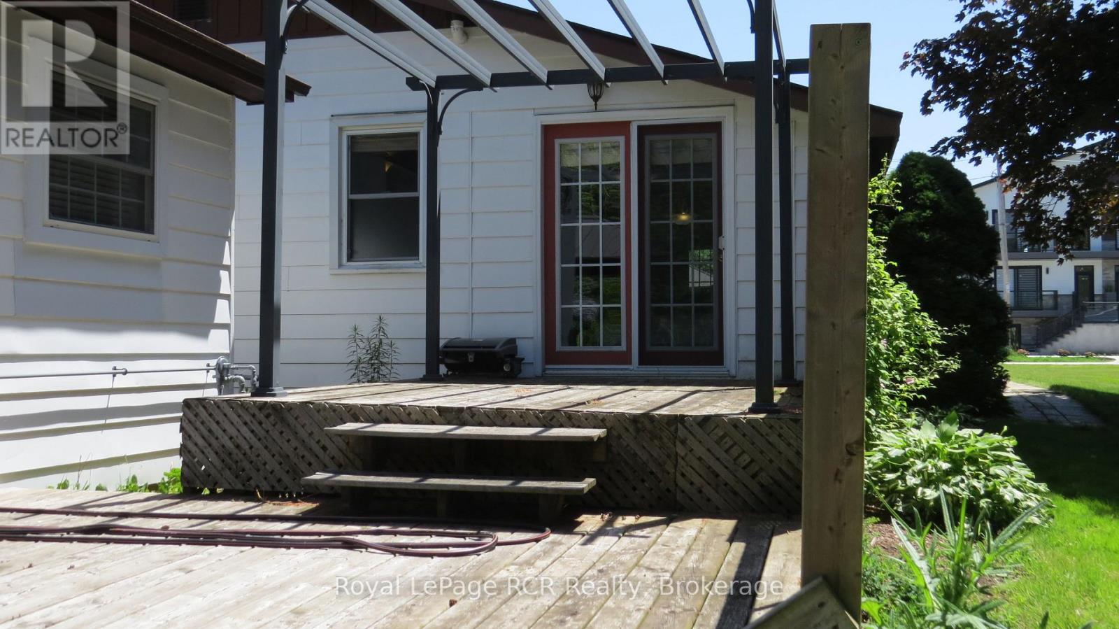 164 Edward Street, Saugeen Shores, Ontario  N0H 2L0 - Photo 8 - X12603674