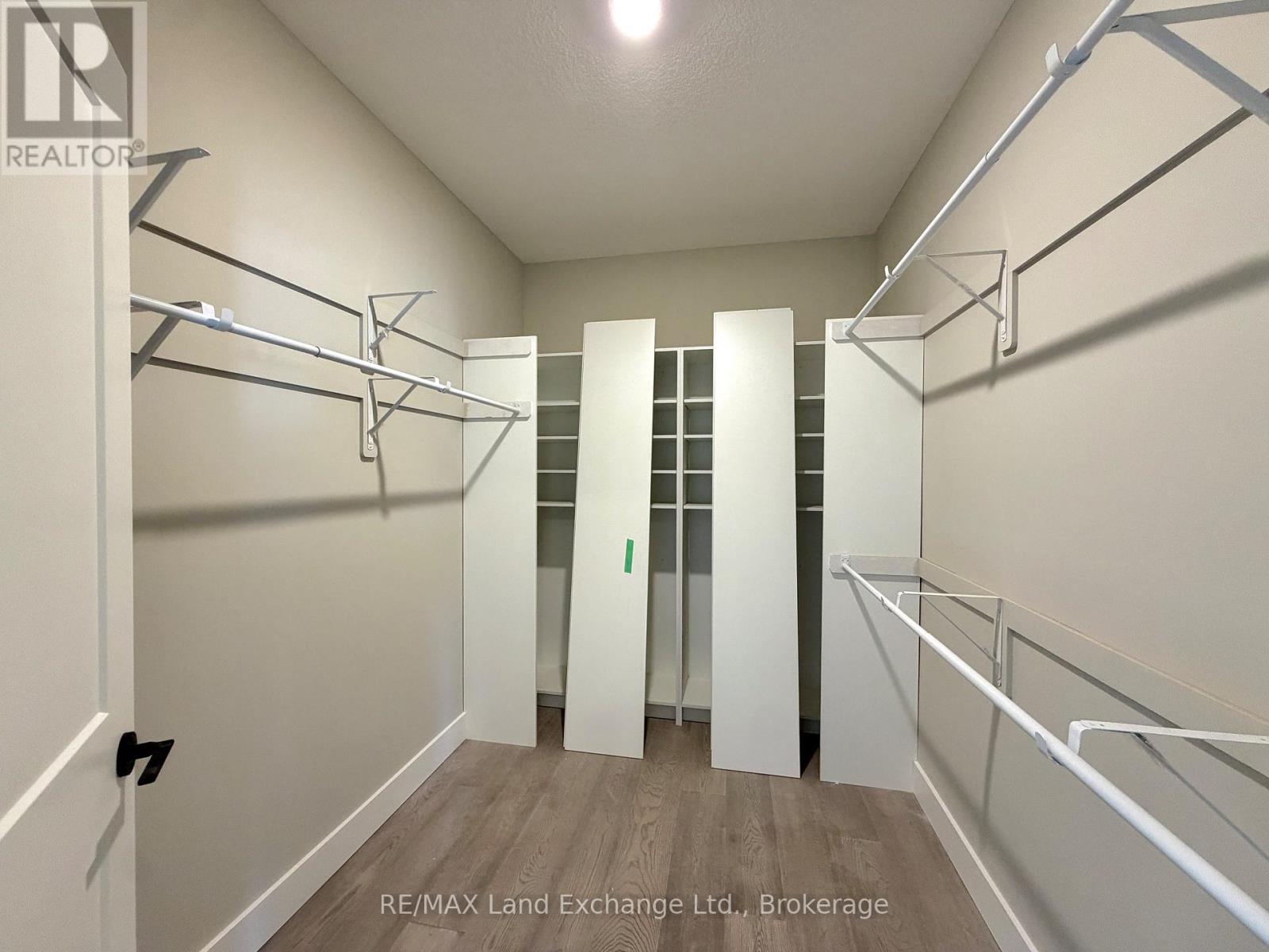 159 Westlinks Drive, Saugeen Shores, Ontario  N0H 2C3 - Photo 8 - X12604940