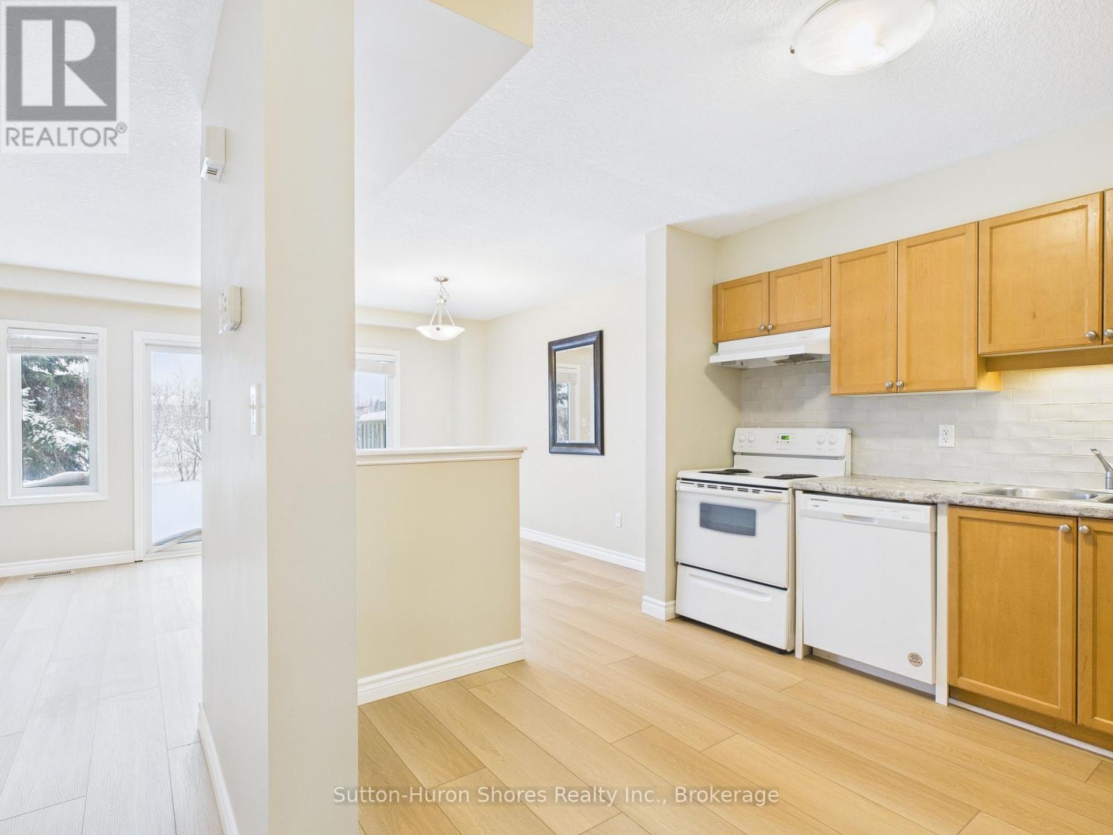 2 - 409 Joseph Street, Saugeen Shores, Ontario  N0H 2C2 - Photo 10 - X12611308