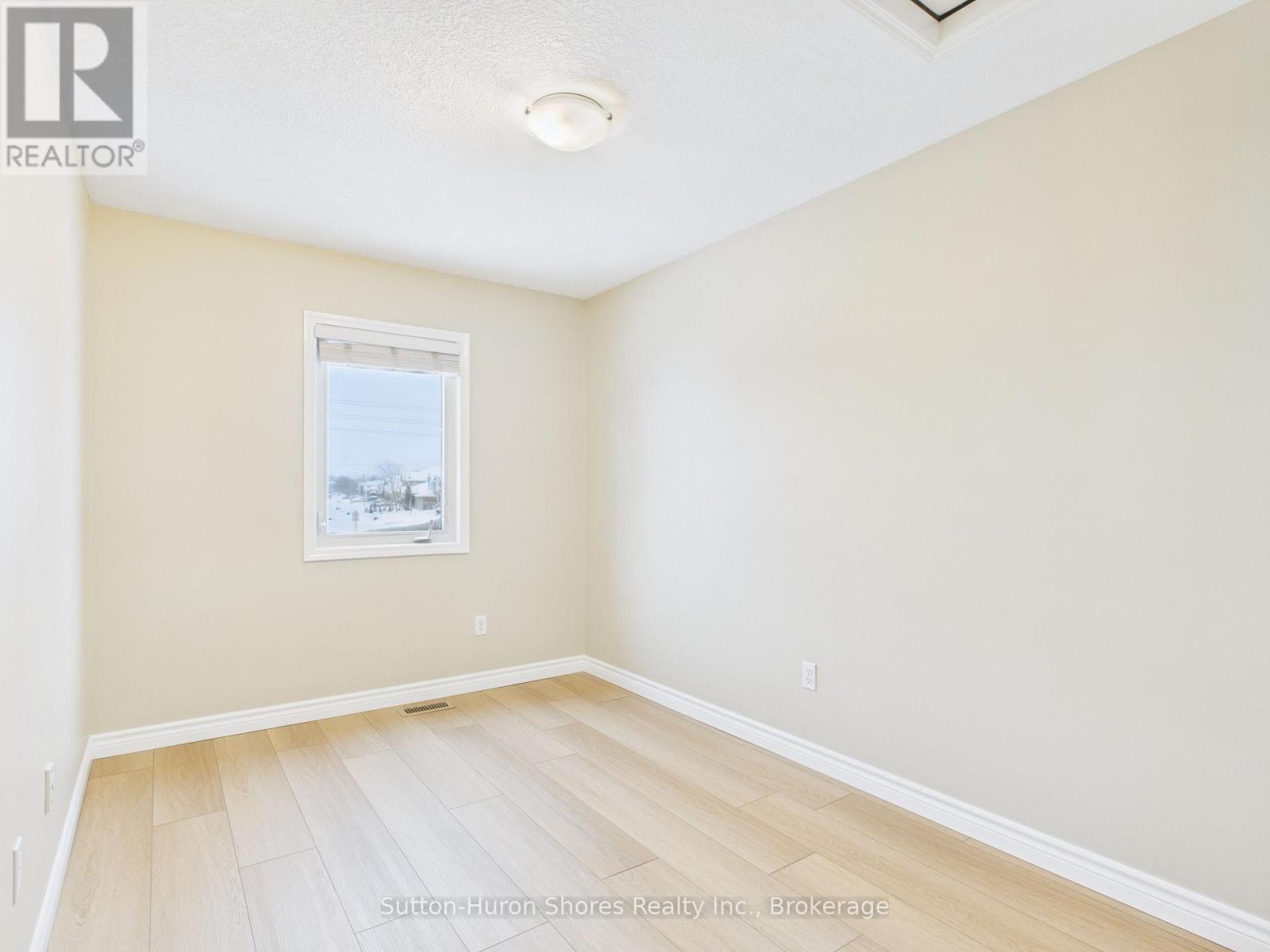 2 - 409 Joseph Street, Saugeen Shores, Ontario  N0H 2C2 - Photo 24 - X12611308