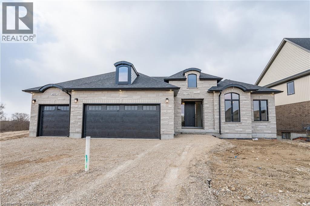 1050 Walton Avenue, North Perth, Ontario  N4W 3S2 - Photo 2 - 40793434