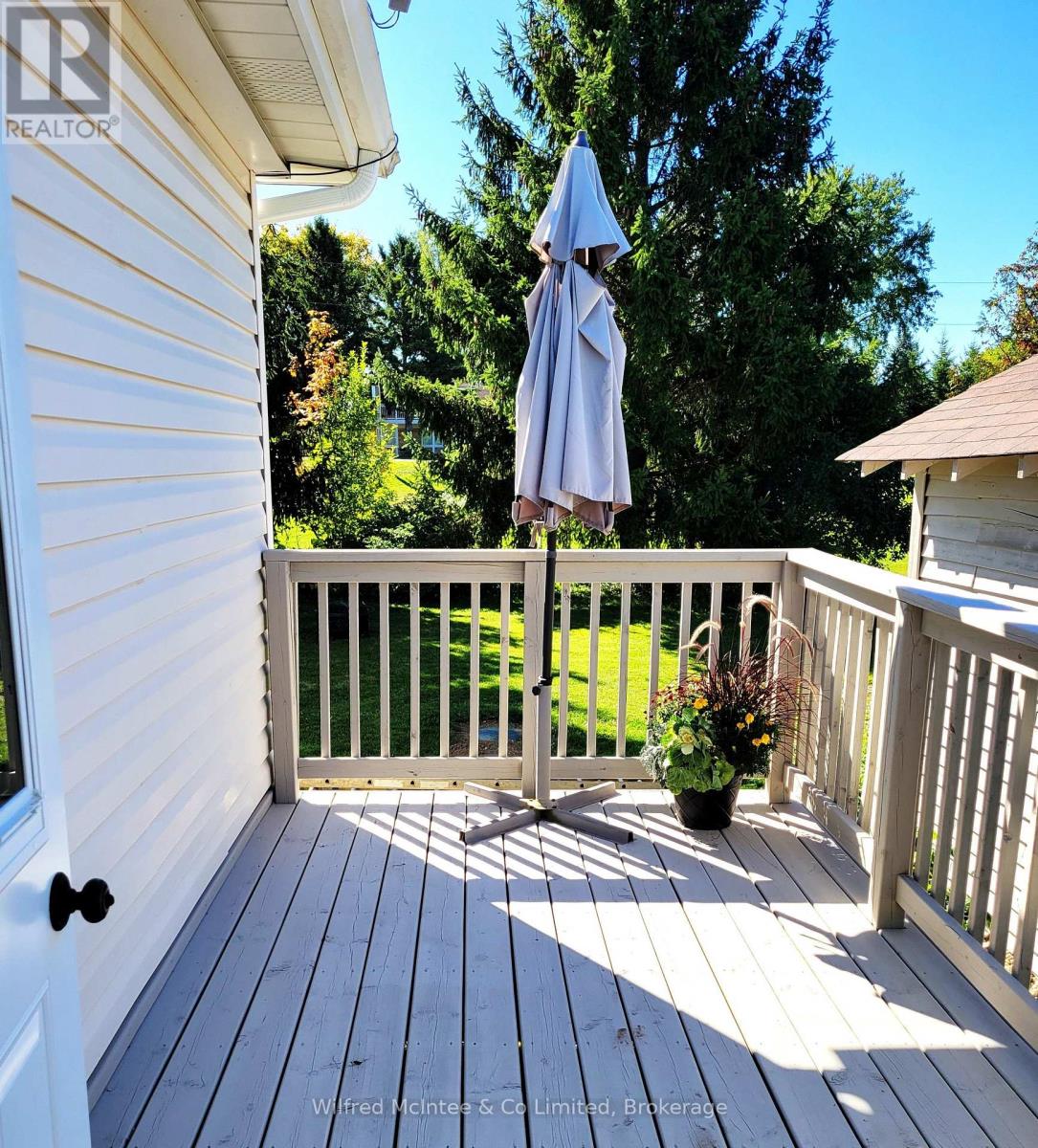 104 Meadows Drive, West Grey, Ontario  N4N 3B8 - Photo 2 - X12629602