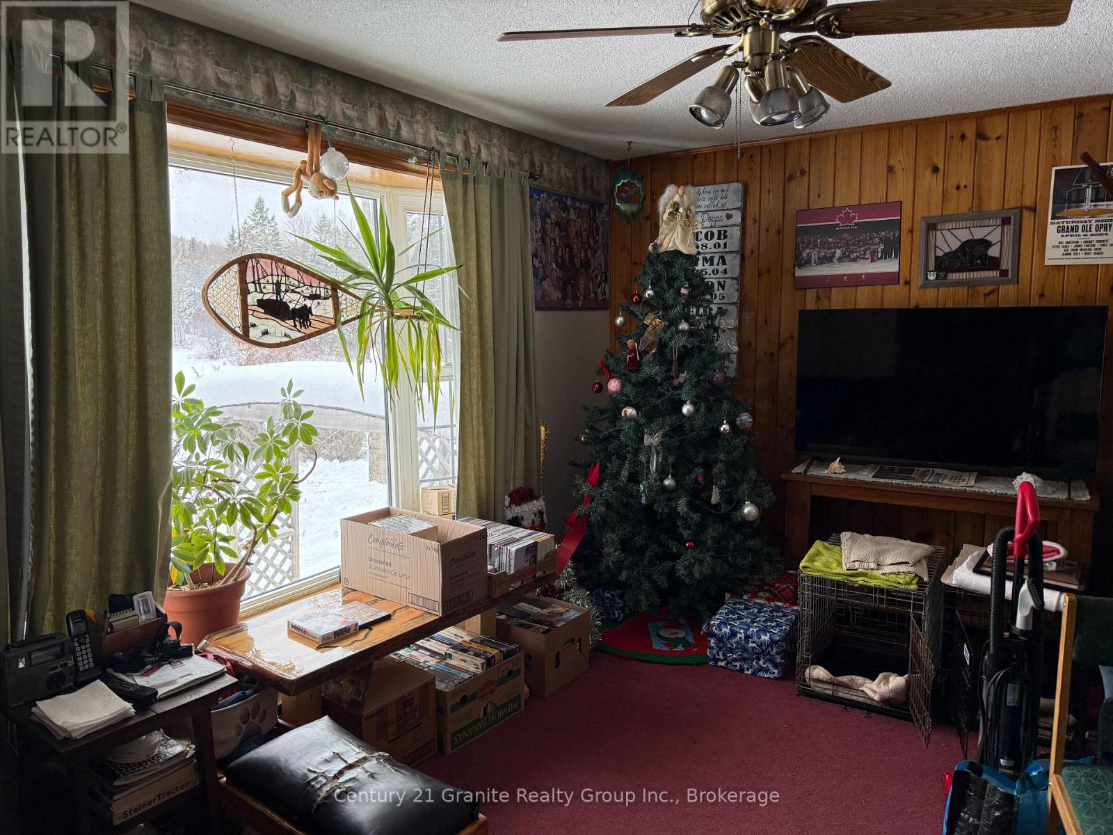 1028 Crabbe Lane, Dysart Et Al, Ontario  K0M 1S0 - Photo 3 - X12635716