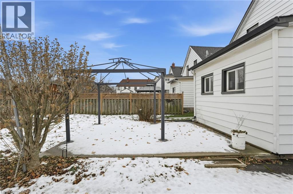 20 York Street, Welland, Ontario  L3B 4A6 - Photo 44 - 40794306