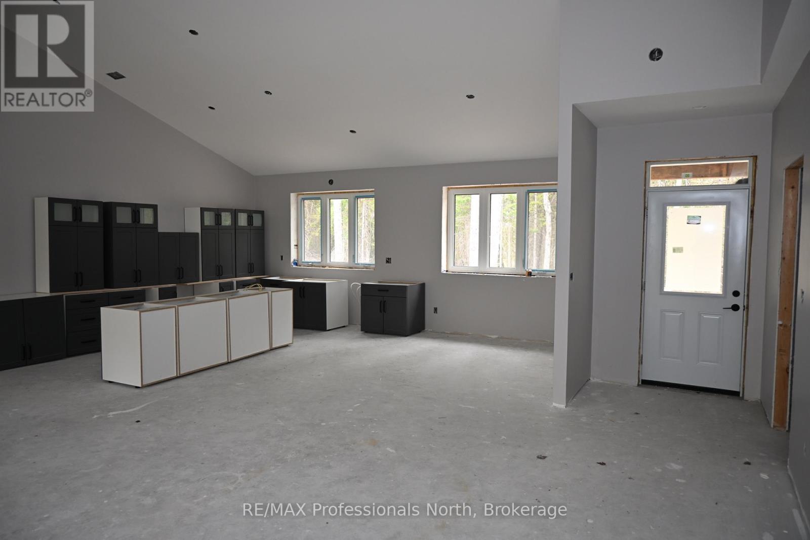 121 Loon Lake Road, Magnetawan, Ontario  P0A 1Z0 - Photo 8 - X12643326