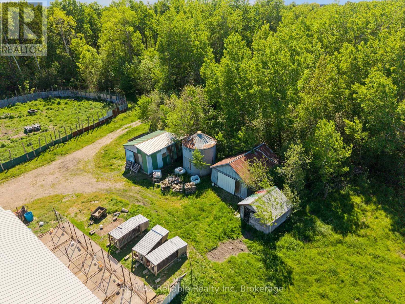 82675 Perth Road 180 Road, Huron East, Ontario  N0K 1A0 - Photo 9 - X12643710