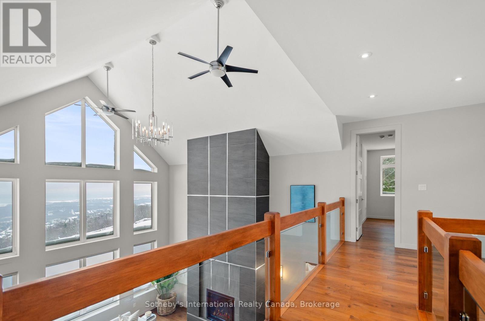 107 Maple Lane, Blue Mountains, Ontario  N0H 2E0 - Photo 10 - X12646980