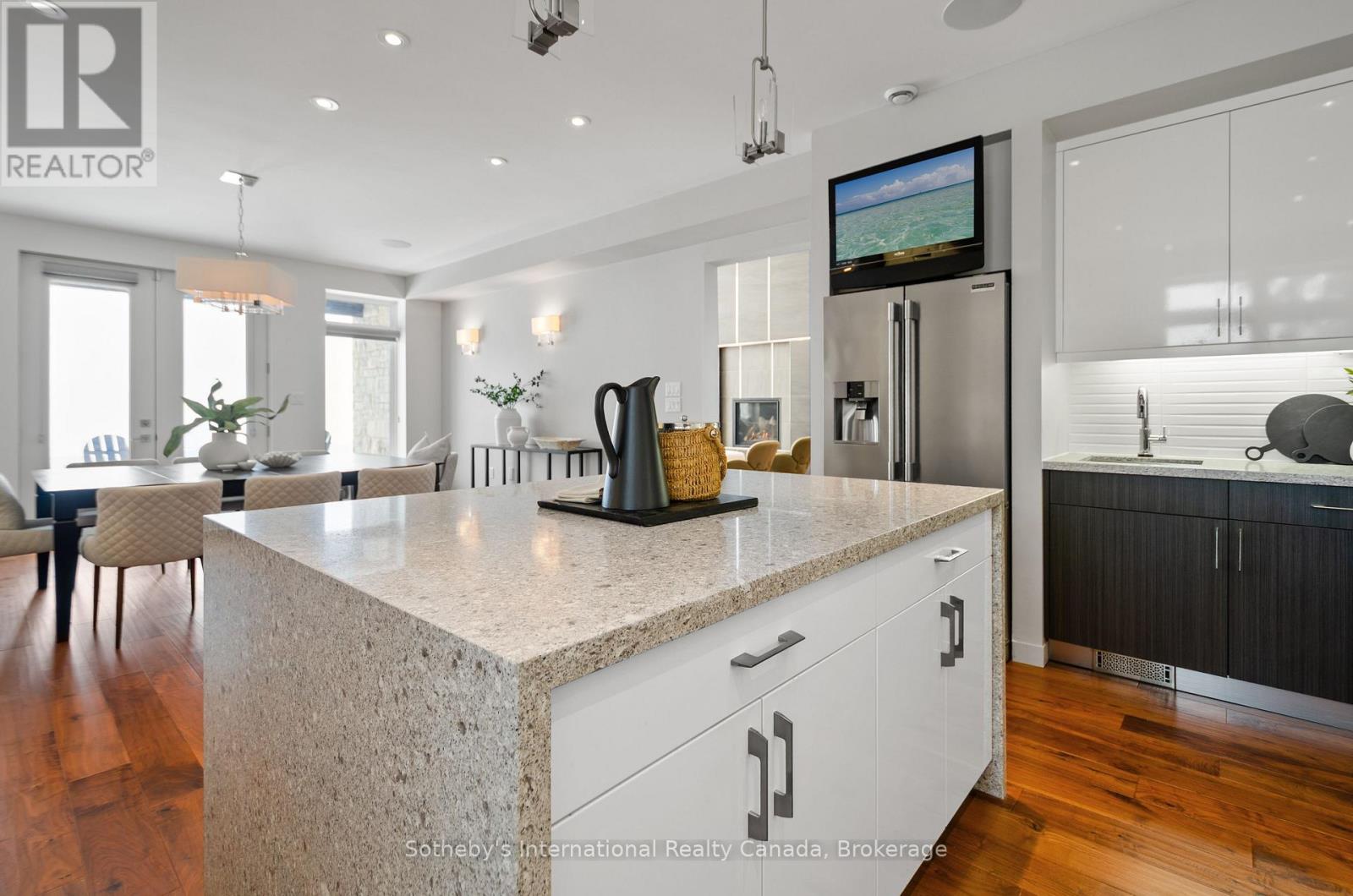 107 Maple Lane, Blue Mountains, Ontario  N0H 2E0 - Photo 36 - X12646980