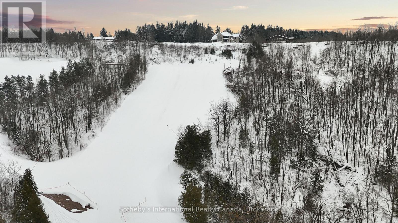107 Maple Lane, Blue Mountains, Ontario  N0H 2E0 - Photo 47 - X12646980