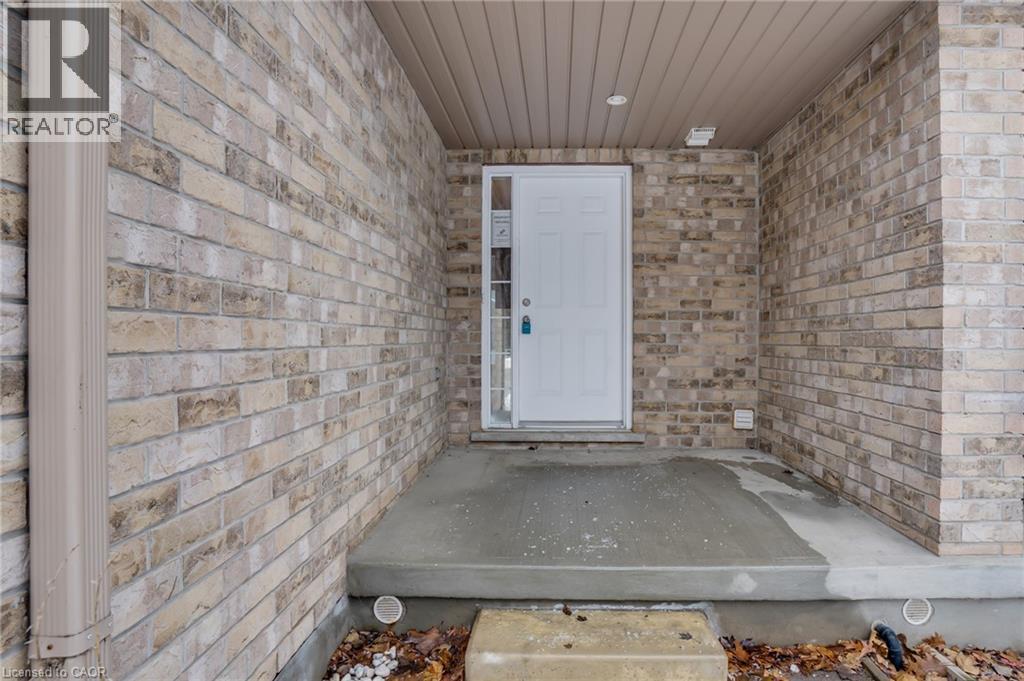 310 Fallowfield Drive, Kitchener, Ontario  N2C 0A9 - Photo 2 - 40795011