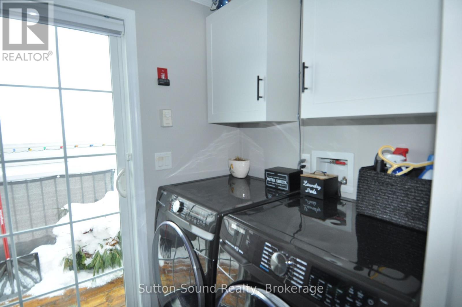 144 Rosewood Drive, Georgian Bluffs, Ontario  N4K 5N5 - Photo 10 - X12655698