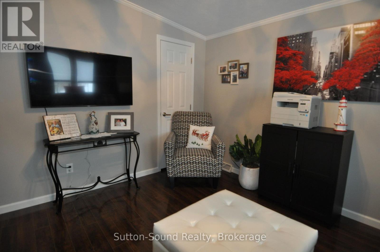 144 Rosewood Drive, Georgian Bluffs, Ontario  N4K 5N5 - Photo 16 - X12655698