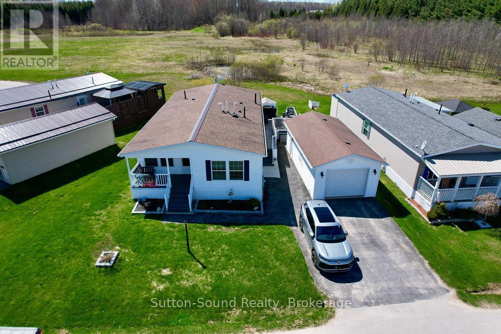 144 Rosewood Drive, Georgian Bluffs, Ontario  N4K 5N5 - Photo 2 - X12655698