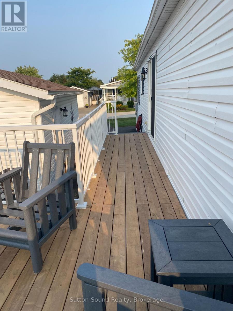 144 Rosewood Drive, Georgian Bluffs, Ontario  N4K 5N5 - Photo 21 - X12655698