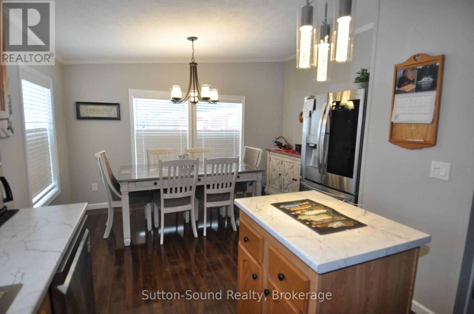 144 Rosewood Drive, Georgian Bluffs, Ontario  N4K 5N5 - Photo 8 - X12655698