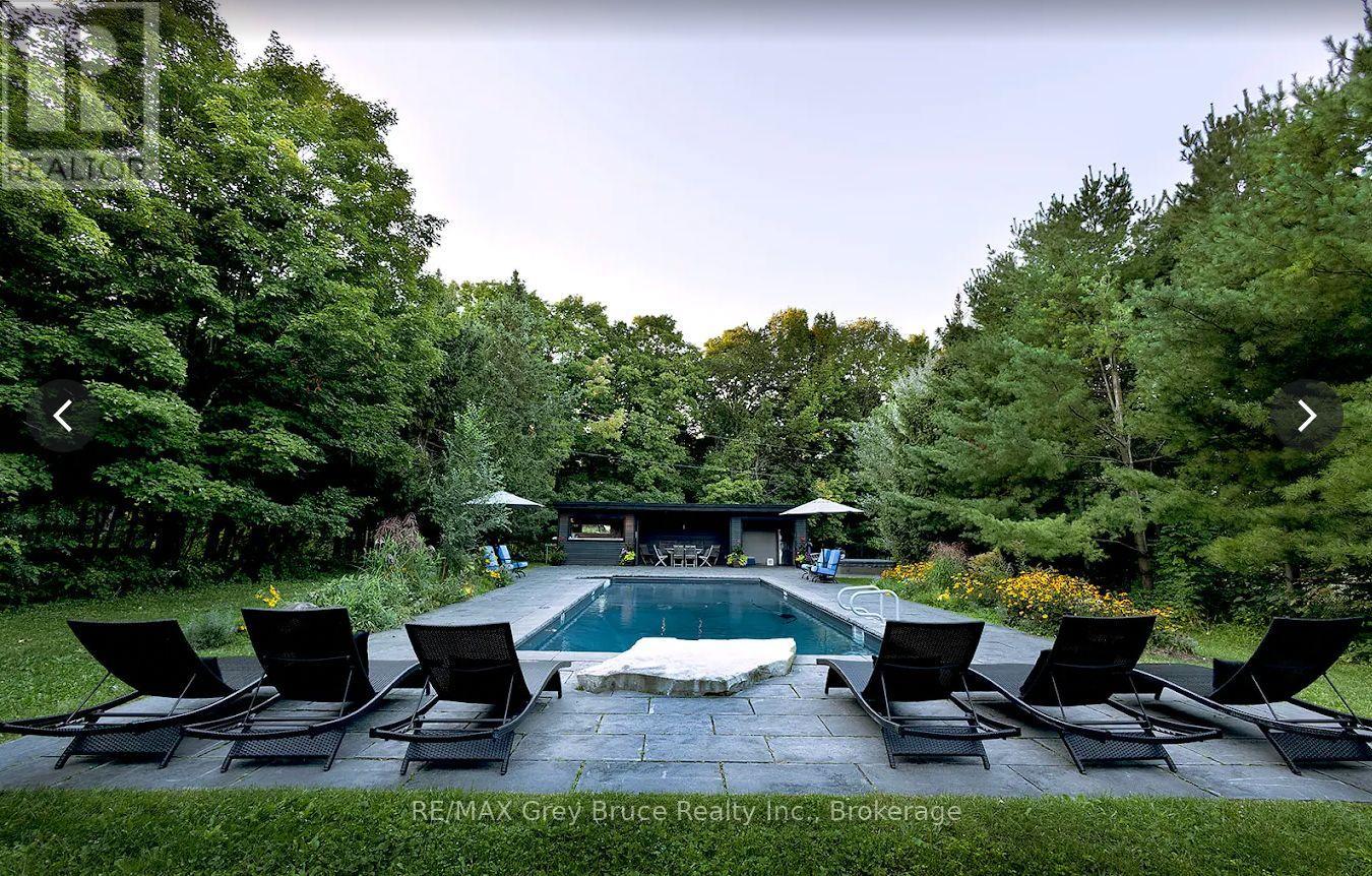 3476 Garden Of Eden Road, Clearview, Ontario  L0M 1G0 - Photo 2 - S12660608
