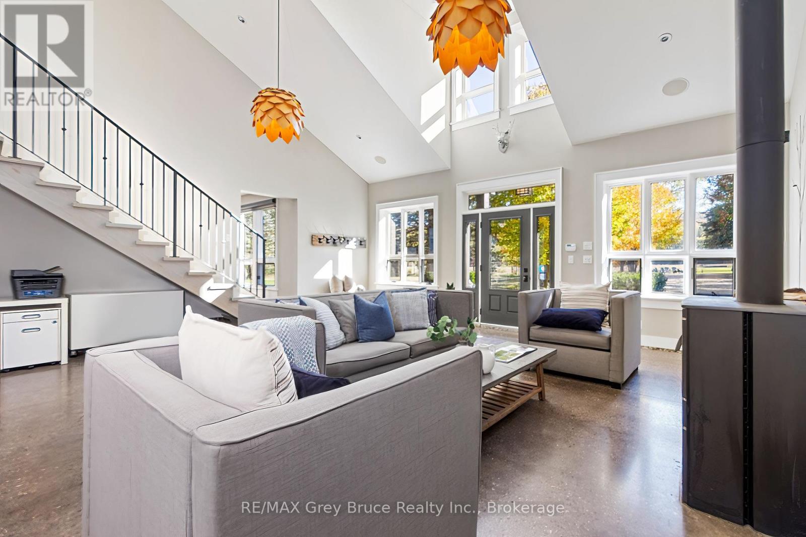 3476 Garden Of Eden Road, Clearview, Ontario  L0M 1G0 - Photo 4 - S12660608