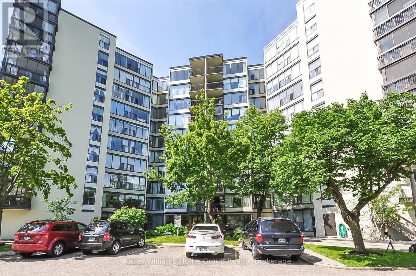 702 - 23 Woodlawn Road E, Guelph, Ontario  N1H 7G6 - Photo 2 - X12675892