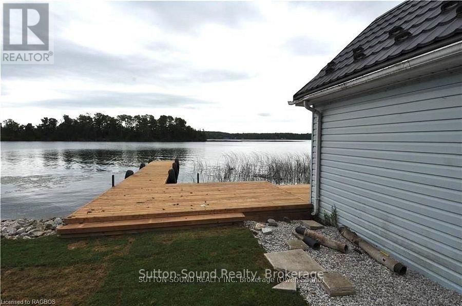 38 Island View Drive, South Bruce Peninsula, Ontario  N0H 1A0 - Photo 29 - X12675994