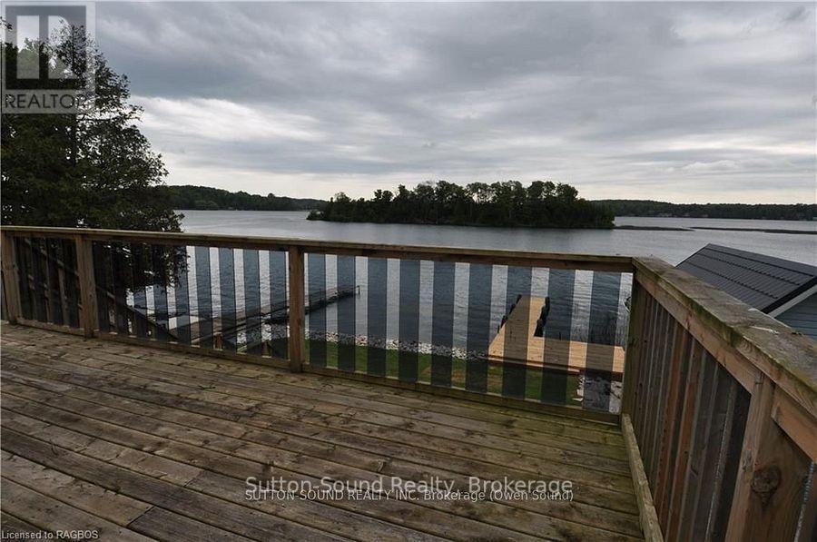 38 Island View Drive, South Bruce Peninsula, Ontario  N0H 1A0 - Photo 5 - X12675994