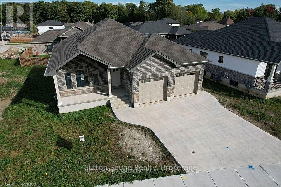335 6th Avenue W, Owen Sound, Ontario  N4K 0E4 - Photo 3 - X12676016