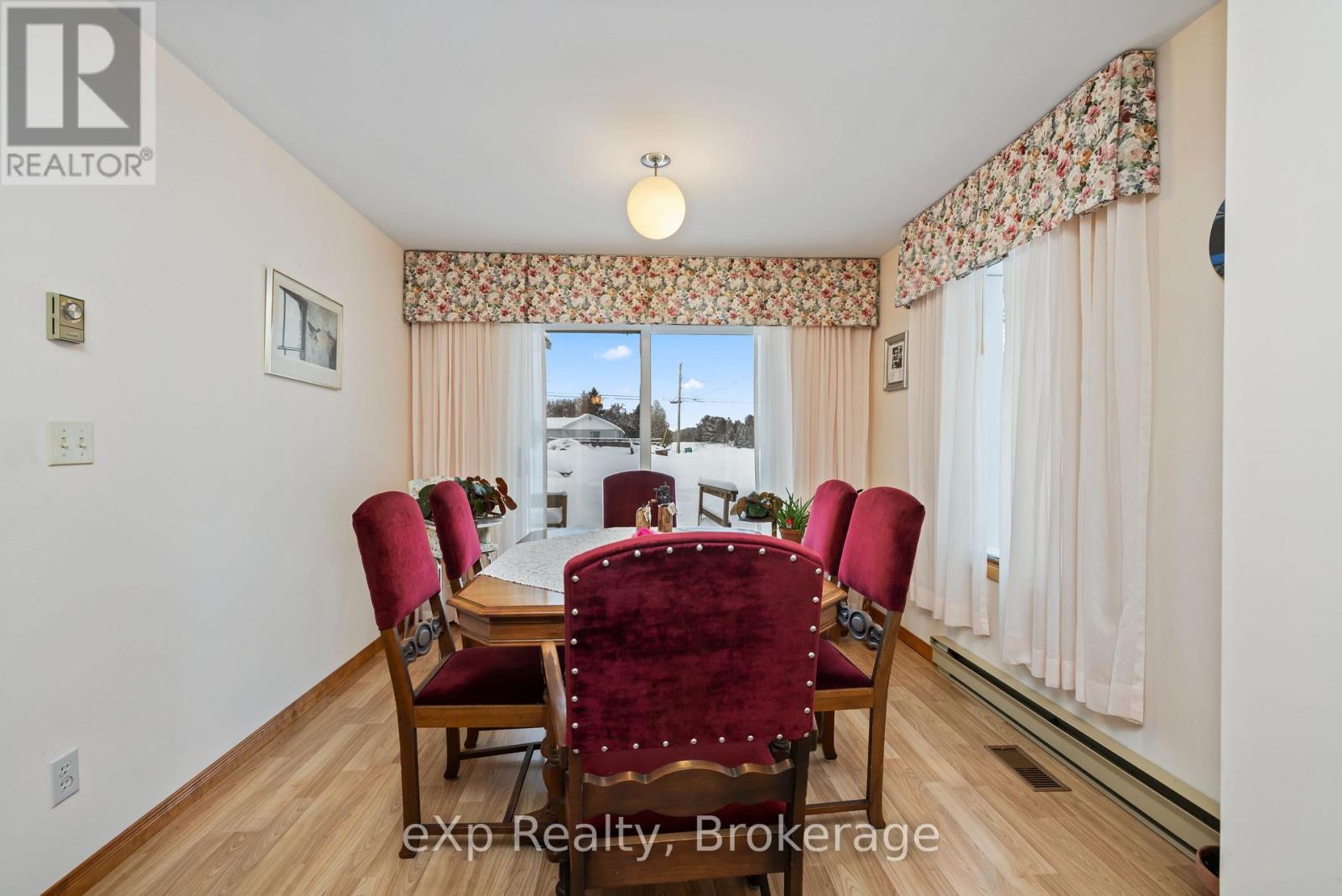 2 Henry Street, Mckellar, Ontario  P0G 1C0 - Photo 15 - X12680114
