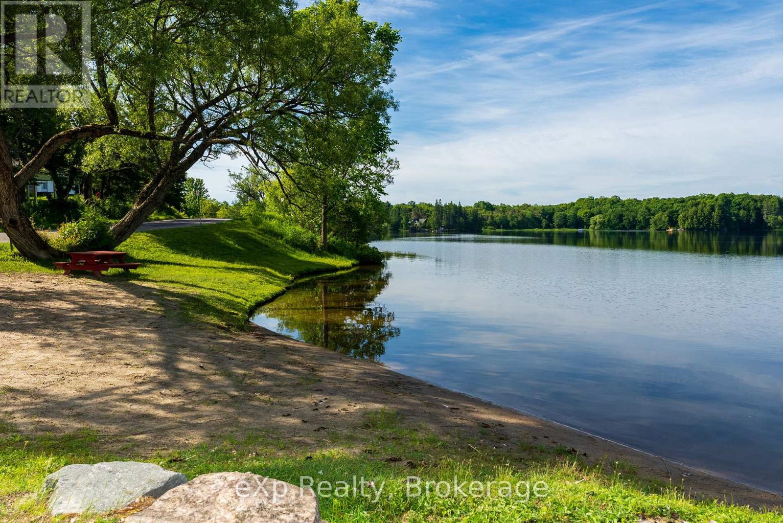 2 Henry Street, Mckellar, Ontario  P0G 1C0 - Photo 41 - X12680114