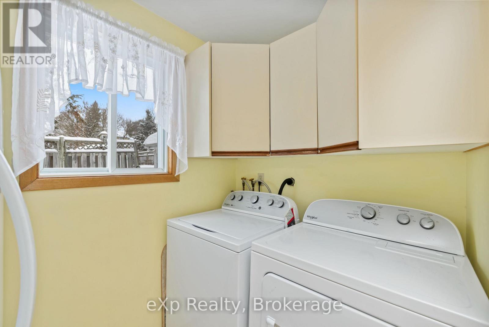 2 Henry Street, Mckellar, Ontario  P0G 1C0 - Photo 7 - X12680114