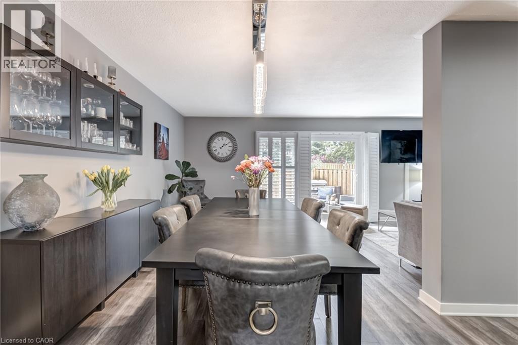 2825 Gananoque Drive Unit# 48, Mississauga, Ontario  L5N 1V6 - Photo 12 - 40797660