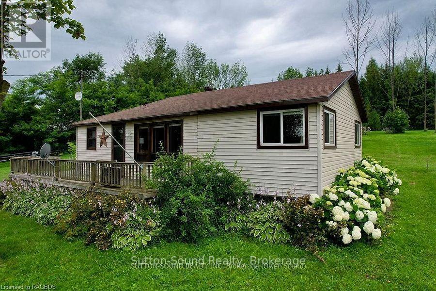 41 Islandview Drive, South Bruce Peninsula, Ontario  N0H 1A0 - Photo 18 - X12686654