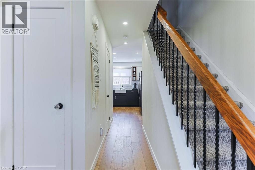 5475 Lakeshore Road Unit# 54, Burlington, Ontario  L7L 1E1 - Photo 7 - 40797880