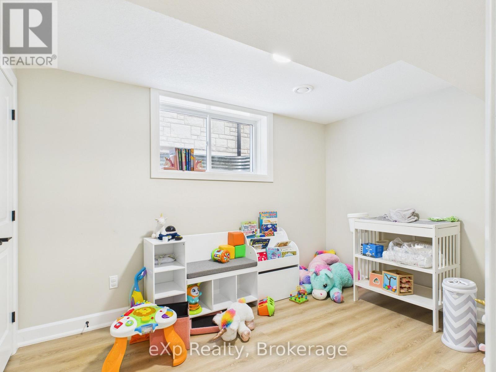 221130 Grey Road 9, West Grey, Ontario  N0G 2M0 - Photo 13 - X12697402