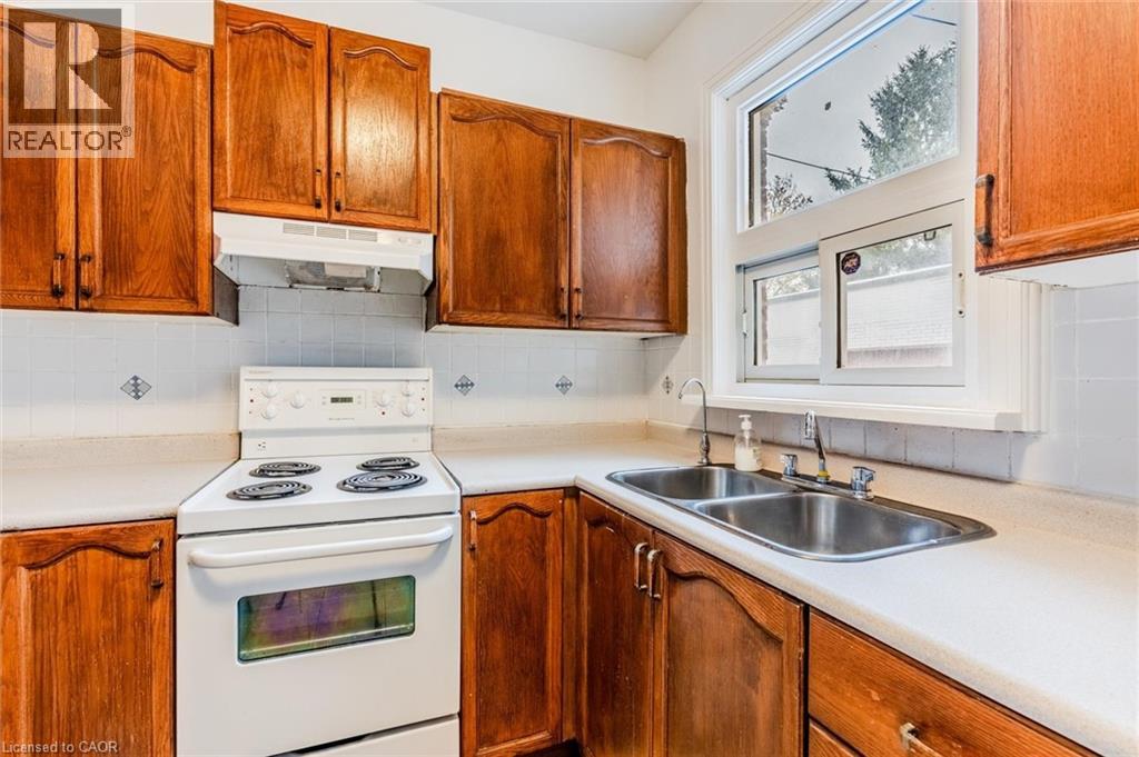49 Myrtle Avenue, Hamilton, Ontario  L8M 2E8 - Photo 8 - 40798959