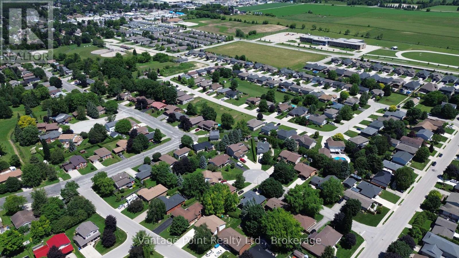154 15th Ave Close, Hanover, Ontario  N4N 3P8 - Photo 35 - X12702736