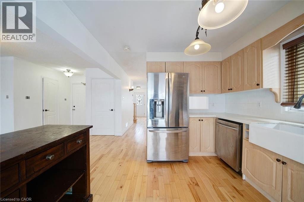 108 Olde Bayview Avenue, Richmond Hill, Ontario  L4E 3C7 - Photo 10 - 40780648